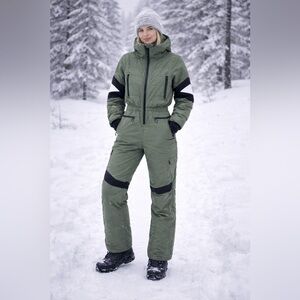 Army Green One Piece Snow Suit Size M – Ships Same Day